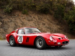 Старый Ferrari GTO 250 продали за рекордную сумму