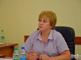 Депутат Демченко поругалась с главой Новобугского райсовета: «Слушайте вы приехали чего сюда? Я к вам езжу?»