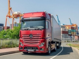 Mercedes-Benz представил полуавтономный грузовик