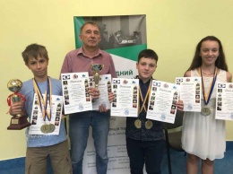 Юные шахматисты Николаева вернутся с чемпионата Украины с наградами высшей пробы