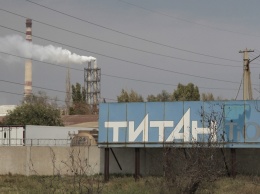 В небе над Армянском исчезли птицы из-за химвыбросов «Титана»