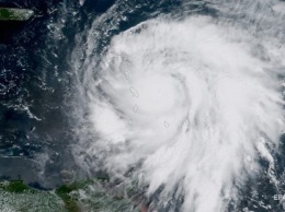 В Вашингтоне ввели режим ЧП из-за урагана Флоренс