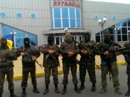 Чтобы помнили: о 300 спартанцах Луганского аэропорта сняли фильм