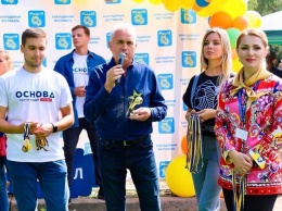 Партия Основа поддержала благотворительный фестиваль МАМА+Я в Запорожье и Кропивницком