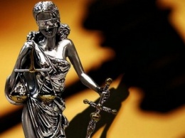 Арбузинский суд оправдал обвиняемого в изнасиловании 7-летней падчерицы - за него заступилась мать девочки