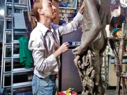 В Николаеве скульптура