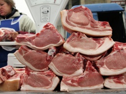 В Украине запретили продажу домашнего мяса и молока