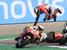 MotoGP: Официально подтверждено - Хорхе Лоренцо сломал правую ногу