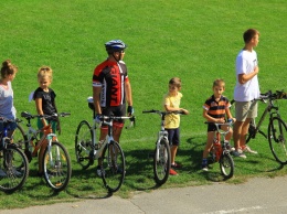 В Геническе прошли традиционные соревнования по велоспорту памяти Валерии Прядка
