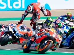 MotoGP: Полная раскадровка и видео инцидента Хорхе Лоренцо на AragonGP