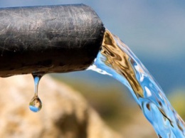 "Крымский титан" незаконно получал воду из подконтрольной части Украины