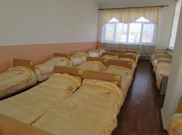В детские сады Бердянска закупили первую партию новых кроватей
