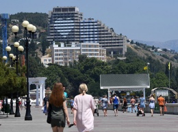 Прибыльное лето: туристы за сезон пополнили бюджет Алушты на 48 млн руб