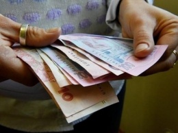 Средняя зарплата на Херсонщине уменьшилась на 7 гривен