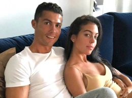 Интим-скандал с Роналду: девушка футболиста не выдержала