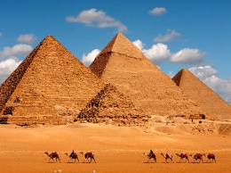 Ученые узнали, как древние египтяне строили пирамиды идеально ровными