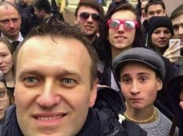 Навальный уличен психологами на только в «политической» педофилии