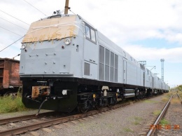 Для отправки американских локомотивов из Ильичевска на завод понадобилось 25 зерновозов