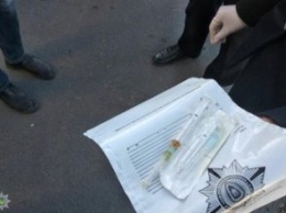 На Днепропетровщине патрульные продолжают выявлять у граждан запрещенные вещества