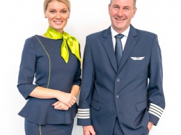 AirBaltic показала новую форму экипажей