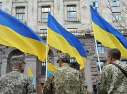 В Украине чествуют защитников суверенитета и независимости страны