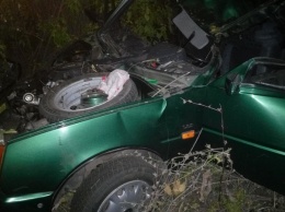 Ночное ДТП на Николаевщине: водитель погиб, пассажирка госпитализирована