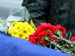 С начала российской агрессии погибли почти 2,9 тысяч защитников Украины - Порошенко