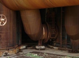 В Воронеже из-за двойного дефекта в трубе затопило подвал дома