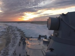Украина заявила о возвращении своего "мощнейшего" корабля в Азовское море