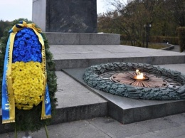 Украина отмечает День освобождения от нацистов