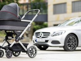 Mercedes выпустил детскую коляску с дизайнерскими дисками от AMG