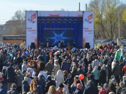 В городах России отмечают День народного единства