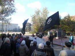 Одесские анархисты помитинговали на Куликовом поле по случаю юбилея батьки Махно