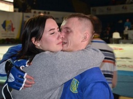 На чемпионате мира по самбо украинский призер трогательно признался в любви девушке