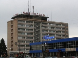 Гостиницу «Мелитополь» будут возвращать в собственность громады через суд