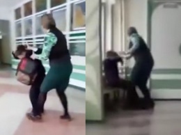 В РФ появилась петиция в поддержку учительницы, избившей ребенка