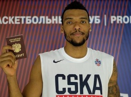 Украинскому баскетболисту из НБА разрешили играть за Россию