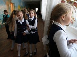 В школах на Киевщине становится опасно: эвакуированы 400 человек