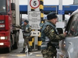 Граница Украины заблокирована: перекрыты въезды и выезды из страны, полиция бессильна, фото