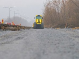На запорожской трассе обустраиваем весовые площадки для контроля грузовиков - Валентин Резниченко