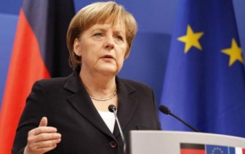Меркель: Европе нельзя полностью полагаться на США