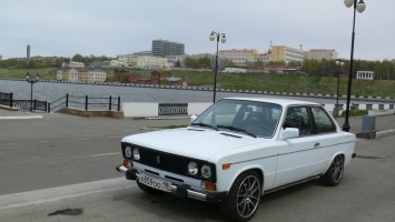На грани маразма: как из BMW 3 сделать ВАЗ-2106 купе!