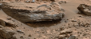 Ученые: На Марсе обнаружены следы древних озер