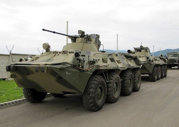 Абхазские военные получили современные БТР-82АМ