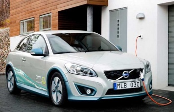 Volvo намеревается заняться производством гибридных и электрических авто