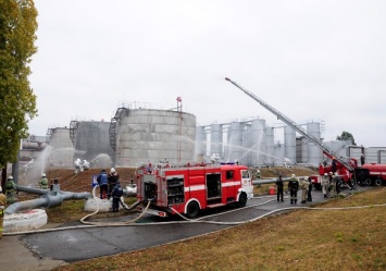 На нефтебазе Южноукраинской АЭС тушили условный пожар