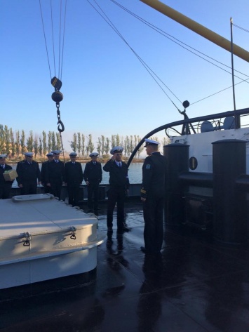 Один из лучших кораблей ВМС Украины отпраздновал «флотские именины» в Очакове