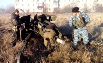 Боевики "ДНР" начнут отвод артиллерии 28 октября