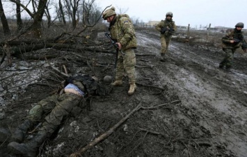 Погиб солдат ВСУ вследствие обстрела боевиками территорий вблизи Донецкого аэропорта