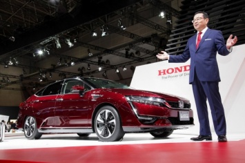 Honda презентовала водородный лифтбек Clarity